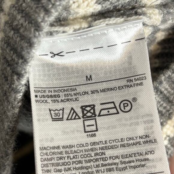 Gap Merino Wool Blend Gray & White Striped Pullover Sweater Size Medium New - Picture 5 of 7